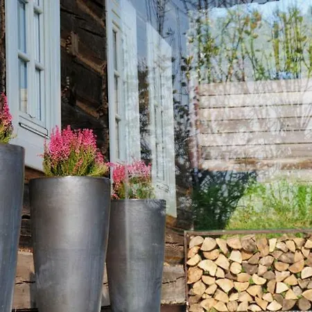 ヴィラ Kacza - Z Jacuzzi クラクフ